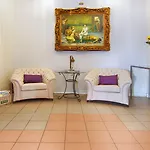 Romance Hotel