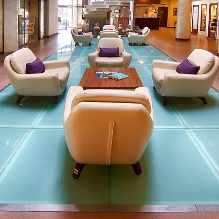 Otel Romance