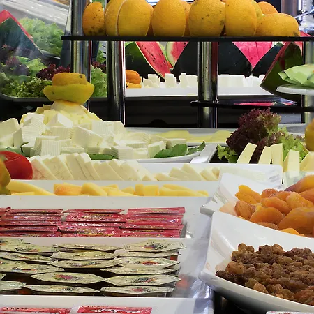 Romance 3* מרמריס