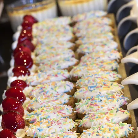 Romance 3* מרמריס